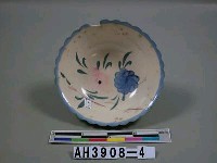 藏品(彩繪花卉大湯碗)的圖片